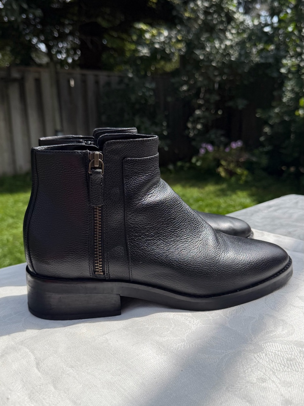 Cole Haan Leather Ankle Boots – Women’s 8.5B – Black – Grand ØS – Excellent Cond